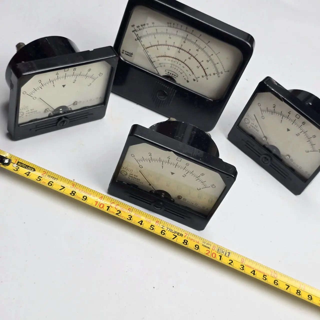 Item lote-12-miliamperimetros-y-amperimetros-4-piezas - Image 3