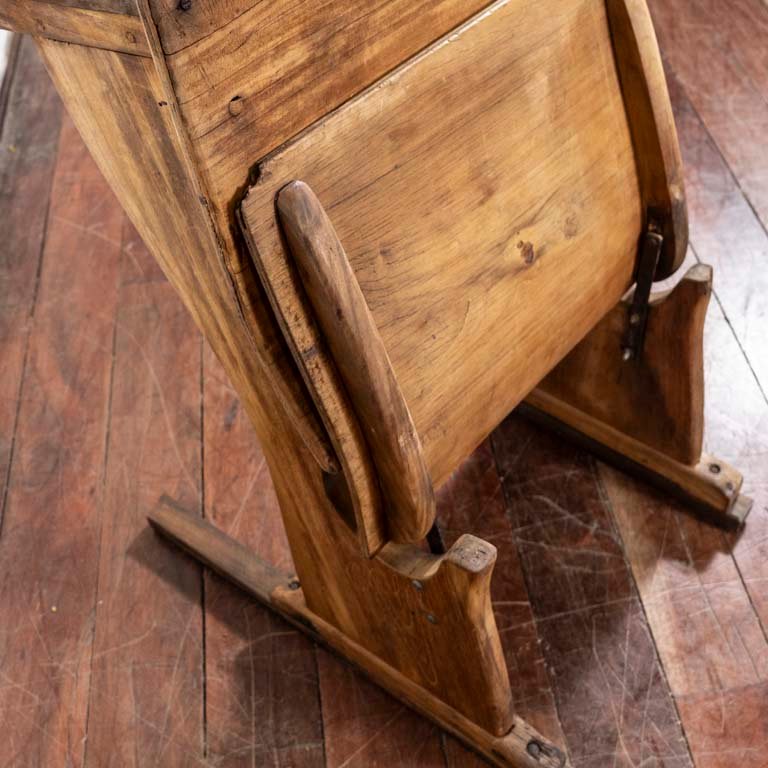 Pupitre de madera con asiento plegable para venta - imagen 2