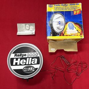 Lote anterior: Farol de Rally Hella Rallye 3000 FF para Automóvil