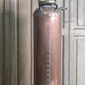 Extintor Fumite El Fuego de Cobre y Bronce - 64 cm - imagen 7