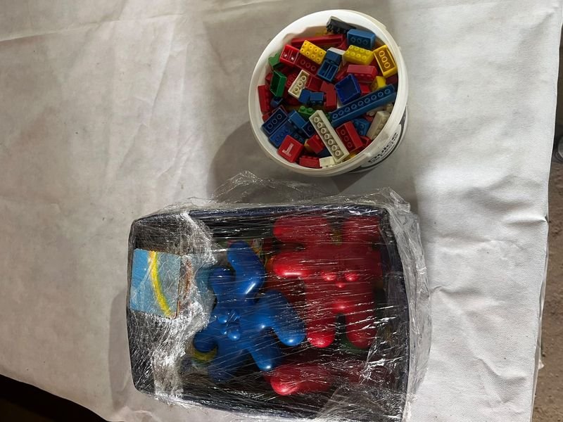 Figuras y Cubos para Armar de Plástico