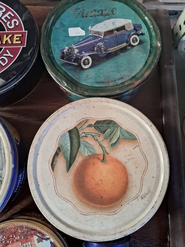 Colección de latas de galletas danesas vintage - imagen 3
