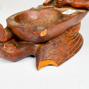 Cenicero de madera figura indigena, 17 x 16 altura (punta detalle) - imagen 5