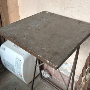 Lote anterior: Mesa Plegable Metálica Antigua