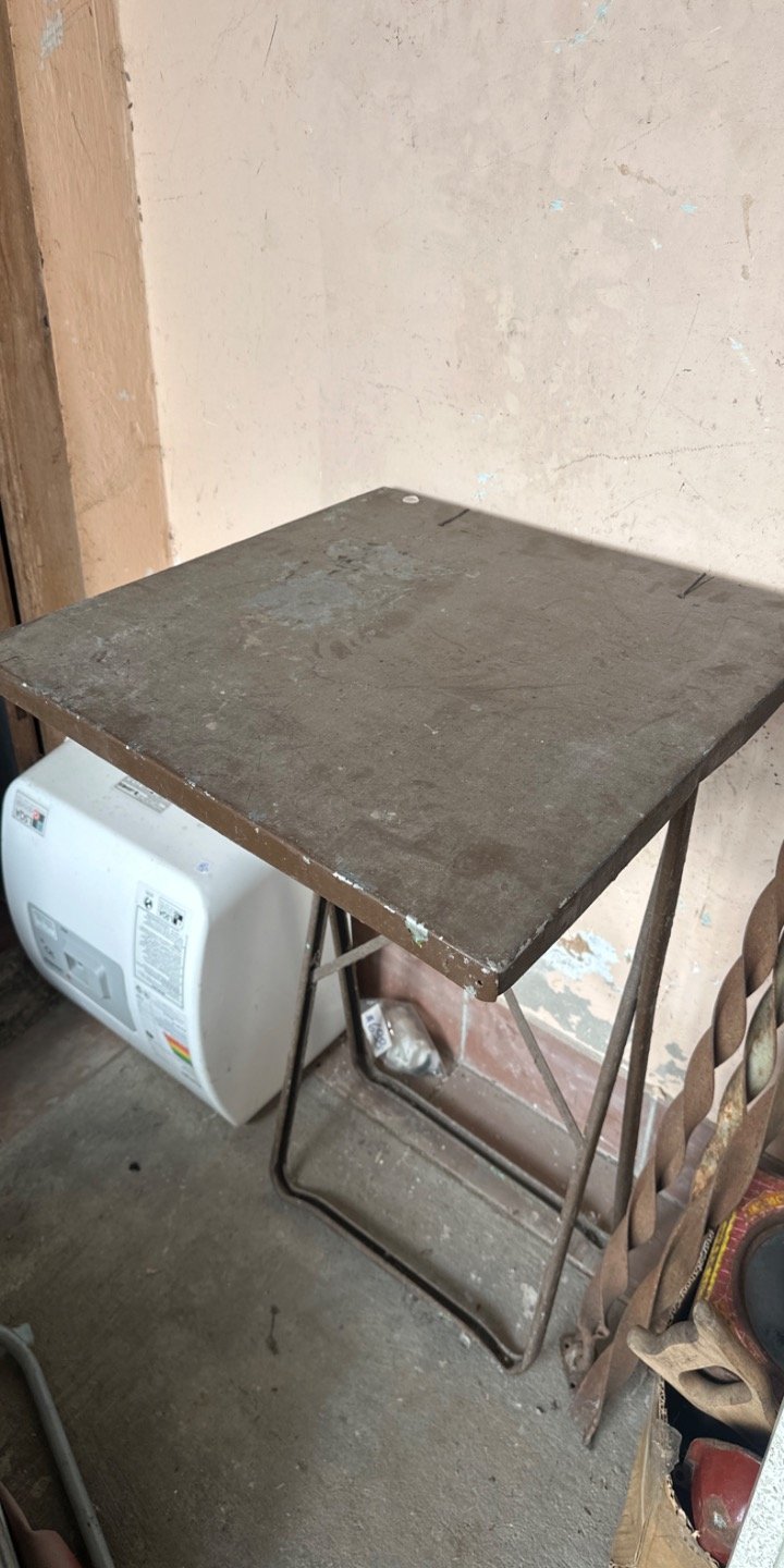 Mesa Plegable Metálica Antigua