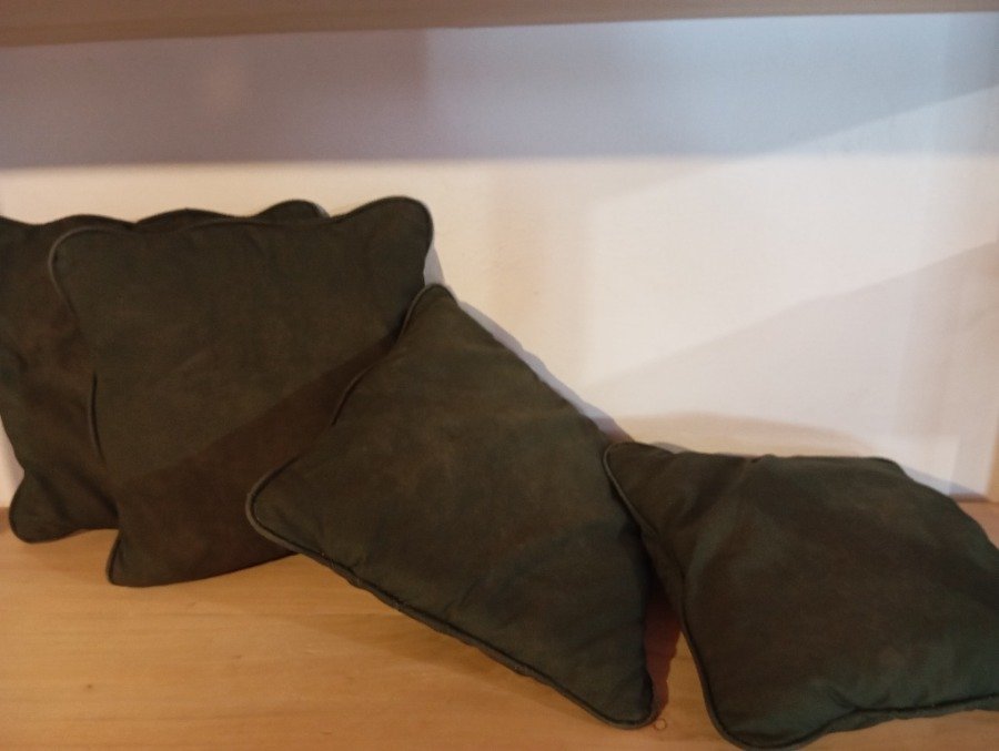 Almohadones de algodón verde y negro - imagen 3