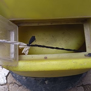 Lavadora y fregadora de pisos profesional Dixter Super Kliner 550. Equipo robusto de alta productividad diseñado para limpiar y secar superficies medianas a grandes en una sola pasada, optimizando drásticamente los tiempos de trabajo - Con Detalles Prende - imagen 8