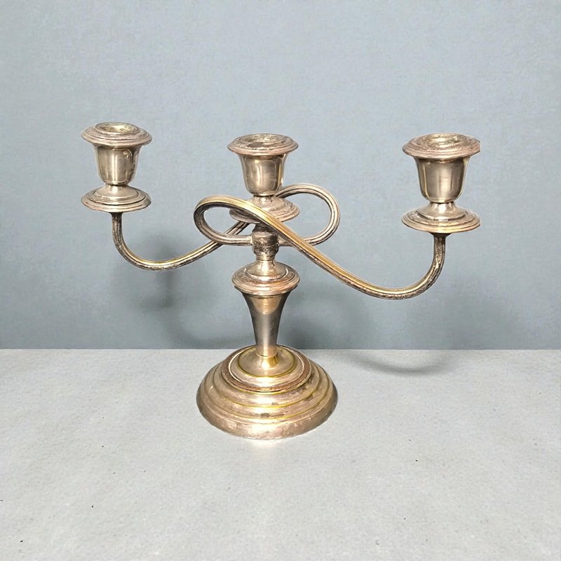 Candilabros antiguos de cobre de 3 brazos - imagen 2
