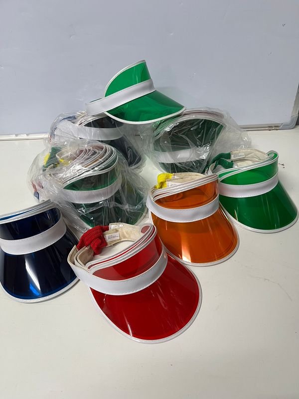 Lote de 48 Visores Transparentes de Colores para Sol