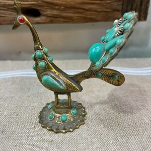 Figura Decorativa Pavo Real Dorado con Piedras Turquesa - imagen 5