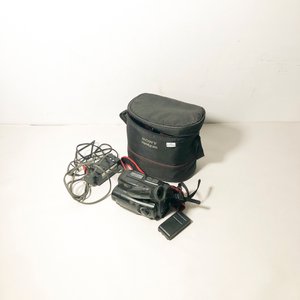 Cámara de Video Sony Handycam CCD-TR350 con Estuche y Accesorios - imagen 2