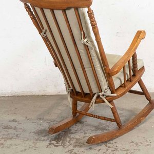Mecedora Windsor de Madera con Almohadones - imagen 2