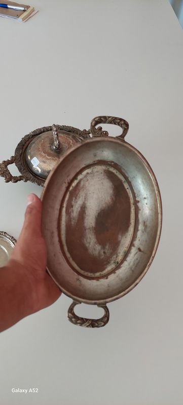 Vajilla y accesorios de metal en venta - imagen 10