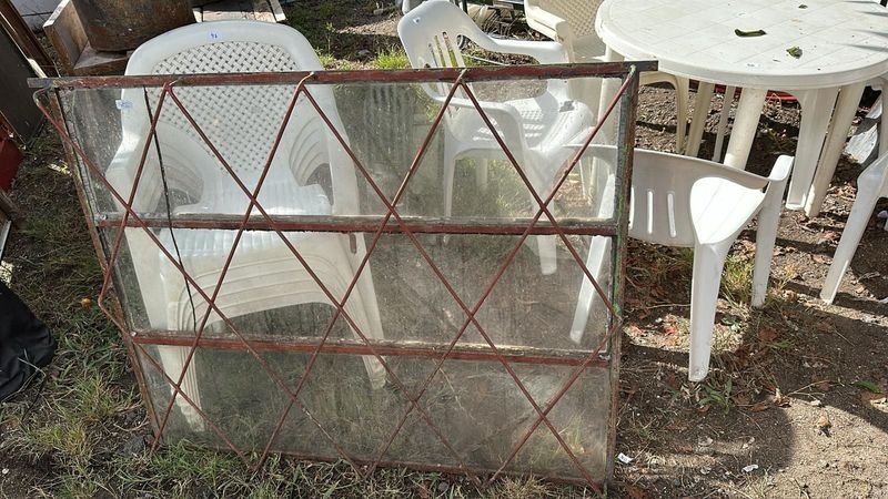 Item 897093 - Image 0