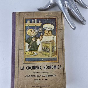 Lote siguiente: La Cocinera Económica - Octava Edición Corregida y Aumentada 1927