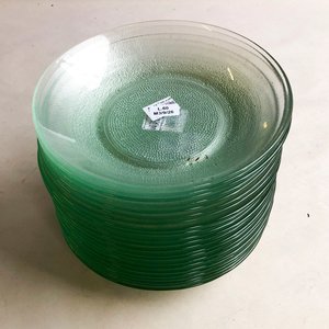 Veintidós Platos Lisos de Vidrio Transparente - imagen 3