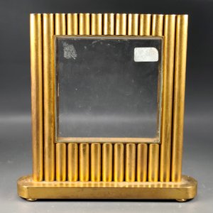 Portarretratos de Bronce Macizo con Vidrio Biselado y Diseño Tubular - imagen 3