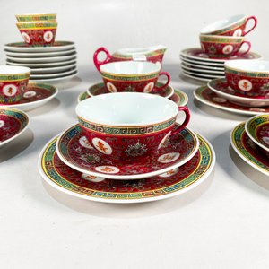 Juego de Loza Oriental China: 32 Piezas con Tazas, Platos y Lechera - imagen 3