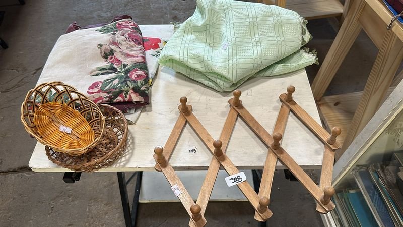 Item 897493 - Image 1