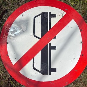 Lote de 4 Carteles de Prohibido Adelantar - imagen 3