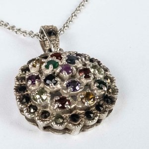 Cadena y Dije de Plata con Piedras Multicolor - imagen 2