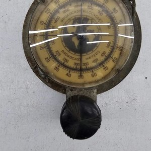 Antiguo Dial de Radio con Medidas - imagen 2