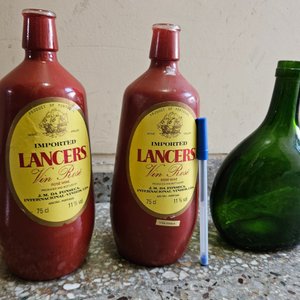 Lote de 3 Botellones de Vino Rosado Portugués Lancers - imagen 3