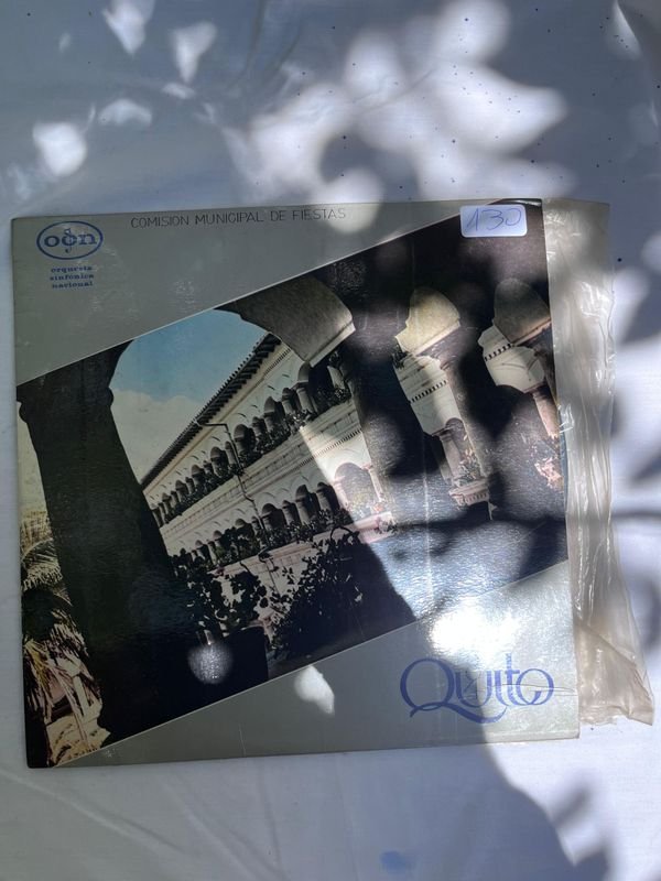 Item 869579 - Image 0