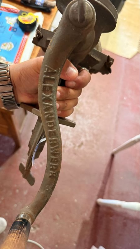 Item 877907 - Image 1