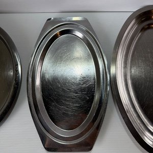 Lote de Fuentes, Mantequera y Dulcera de Acero Inoxidable - imagen 3