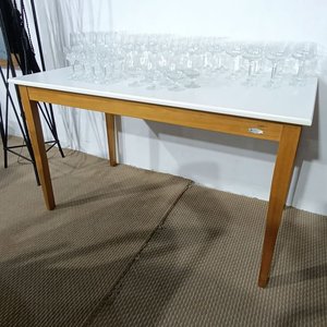 Mesa Rectangular Delfino Álvarez Madera Maciza Tapa Blanca 1.30m - imagen 2