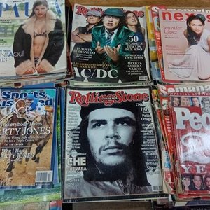 Lote siguiente: Lote de Revistas Varias: Rolling Stone, People, Paula y Más