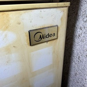 Heladera Midea con Freezer - imagen 1