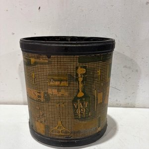 Lote anterior: Papelera Vintage Decorada con Motivos Publicitarios
