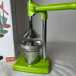 Exprimidor Manual Mrs Chef MJ-102 Metálico Verde - imagen 8