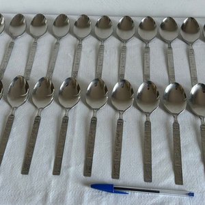 Juego de 16 Cucharas de Acero Inoxidable con Diseño Grabado - imagen 2