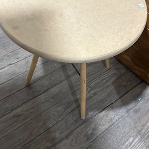 Lote anterior: Mesa Ratona Redonda