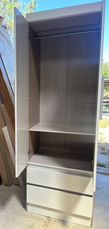 Gabinete de Dos Puertas con Dos Cajones y Altura 178 - imagen 2