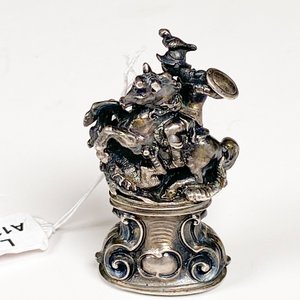 Sello de Plata Inglesa con San Jorge, 45 grs, 5 cm de Altura - imagen 3