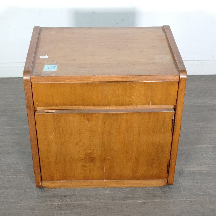 Item 17924 - Image 0