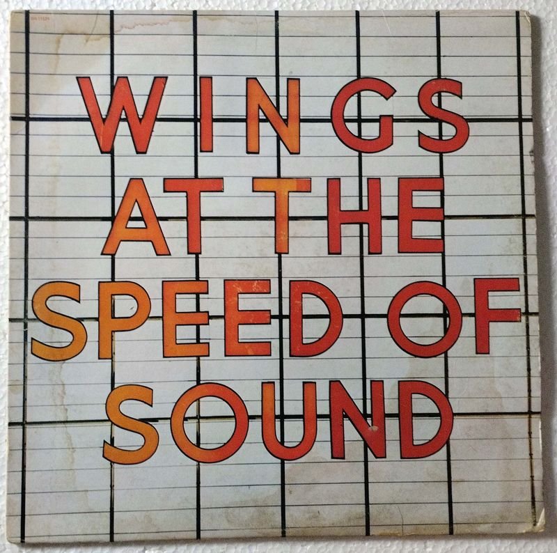 Lote anterior: Álbum de Paul McCartney y Wings: 'Wings At The Speed Of Sound'