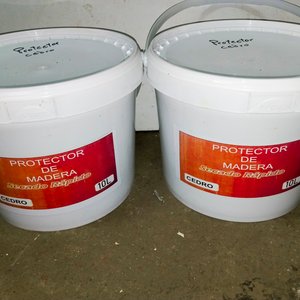 Dos Tarros de Protector de Madera Cedro Secado Rápido 10 Litros - imagen 1