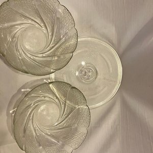 Juego de 2 Bowls Vintage de Vidrio Labrado con Tapa - imagen 2