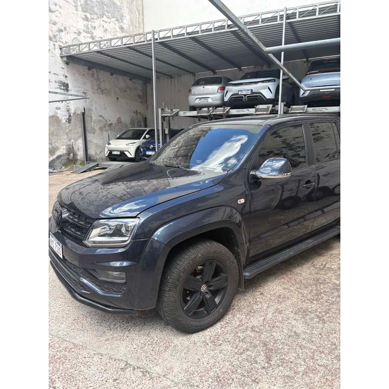 Item 2100587 - Image 1