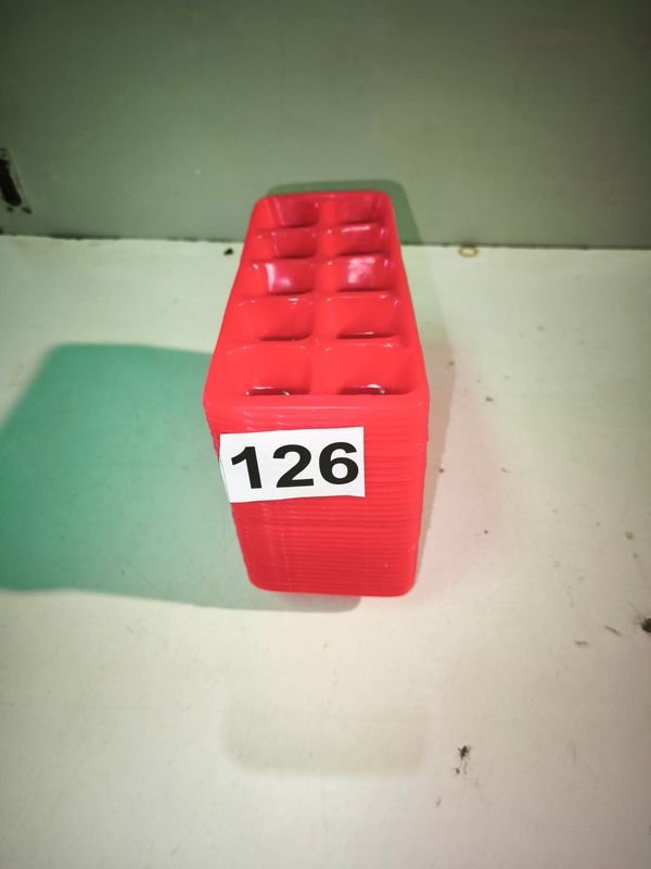 33 Cubeteras Rojas de Plástico