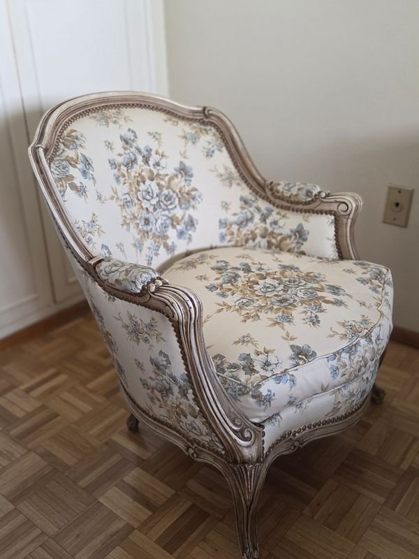 Sillón frances de estilo Luis XV en excelente estado - imagen 4