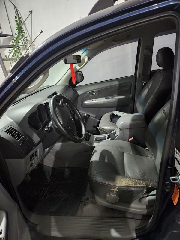 Toyota Hilux 4x2 Diesel Doble Cabina - imagen 10