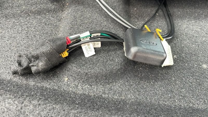 Item 898136 - Image 1