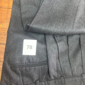Pantalón de Vestir Gris Talle 40 Nuevo - imagen 3