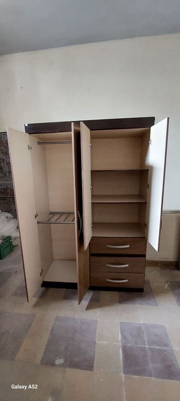Ropero en MDF en buen estado - imagen 5